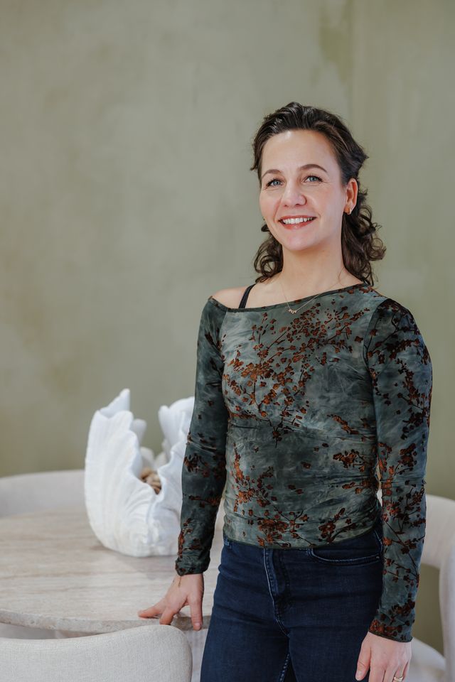 Portret van Dana Dijs Bom